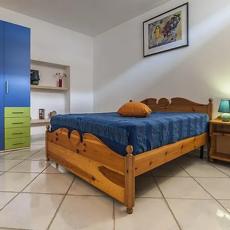 Villa Omero